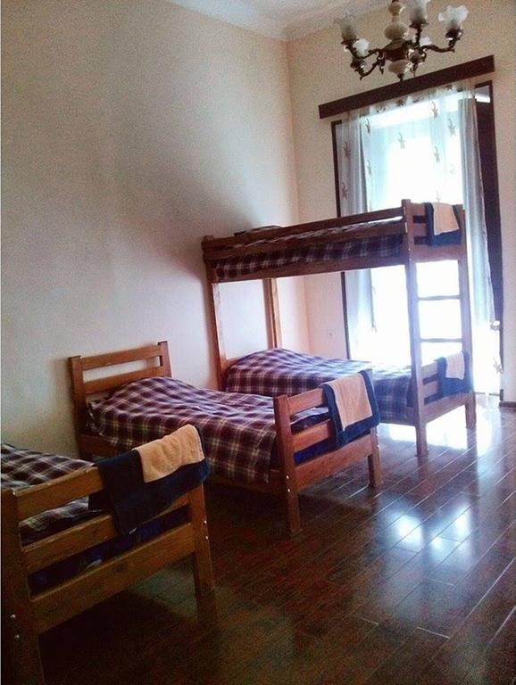 Private Rooms In The City Center - Chonqadze 9 Тбилиси Екстериор снимка